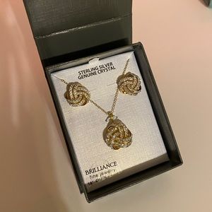 Brilliance Love-Knot Necklace and Earring Set